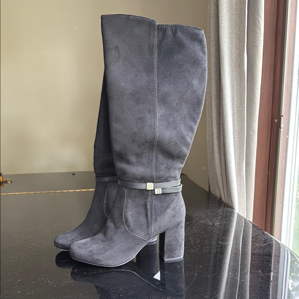 Women’s Tall Faux Suede Black Knee-High Boots
